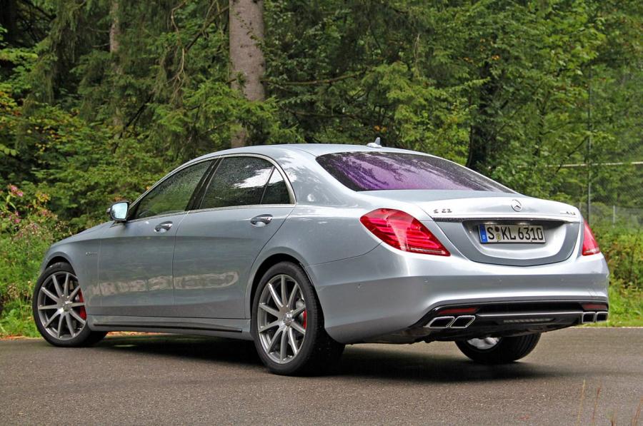  Mercedes-Benz S63 AMG 2014 года  (фото 3 из 125)